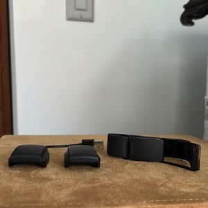 Whoop 3! Fitness & Sleep Tracker- Black!